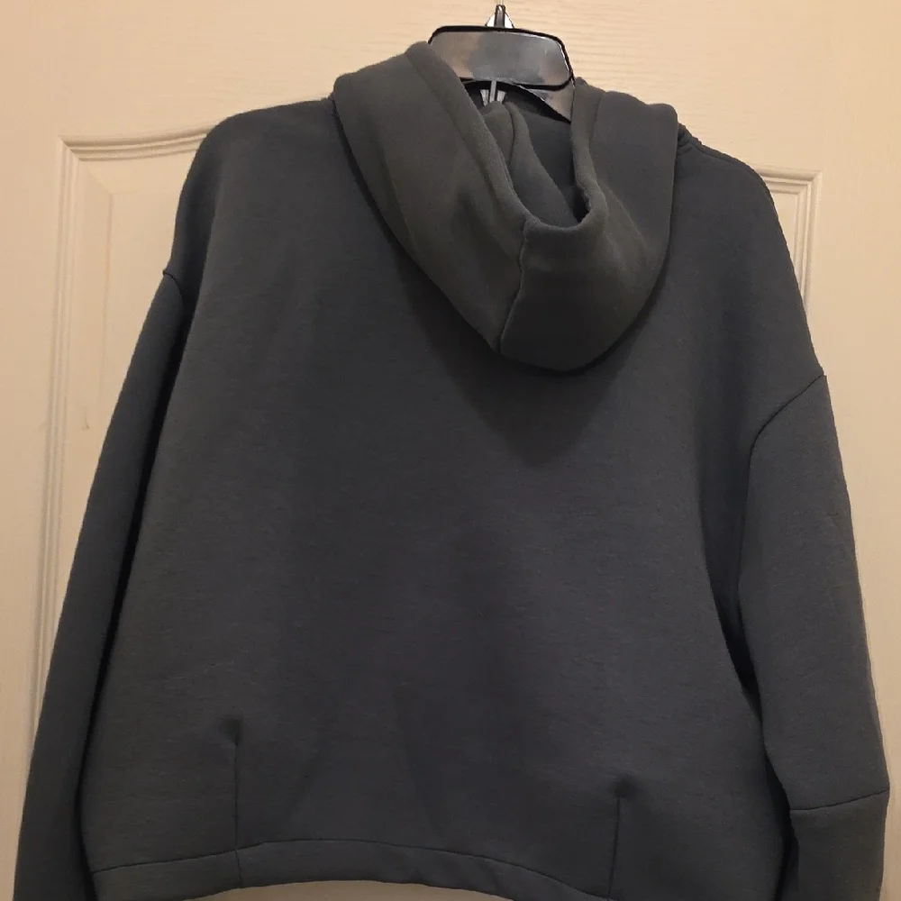 Nike Sportswear Tech Fleece Women's Oversized Hoodie - L NWT - Picture 7 of 9